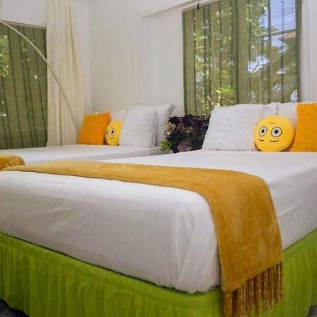E 20 Mystic Ridge Ocho Rios Apartment Exterior photo